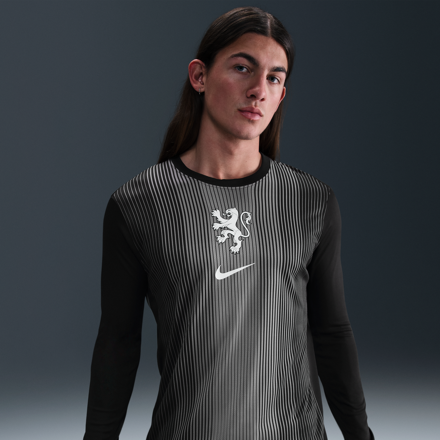 Dres Nike Netherlands 2025/26 Stadium Dri-FIT Replika Long Sleeve Goalkeeper Soccer Jersey Čierna | HQ1129-010, 0