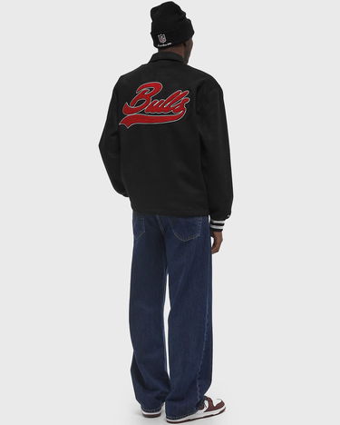 Bomber bunda Mitchell & Ness Mitchell & Ness NBA Oversweep Varsity Coaches Jacket Chicago Bulls Čierna | JK10088-CBUBLCK, 2