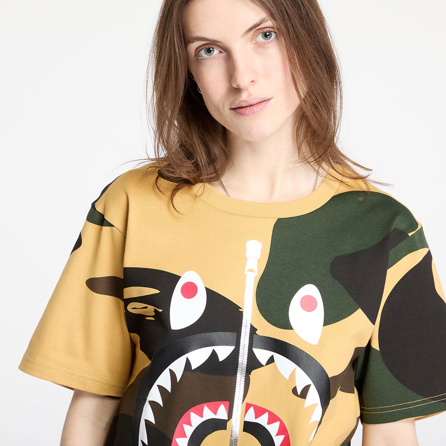 Tričko BAPE A BATHING APE Giant 1St Camo Shark Graphic Tee Žltá | 001CSL301011MYEL, 1