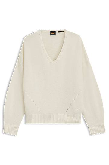 Sveter BOSS Relaxed Fit V-neck Sweater with Stitch Details in Italian Yarn Béžová | 50550464