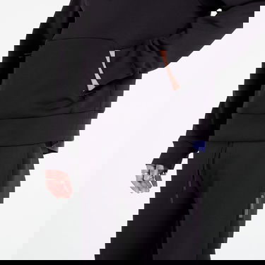 Mikina On Running Focus Tech Hoodie Čierna | 1MF30290553, 1
