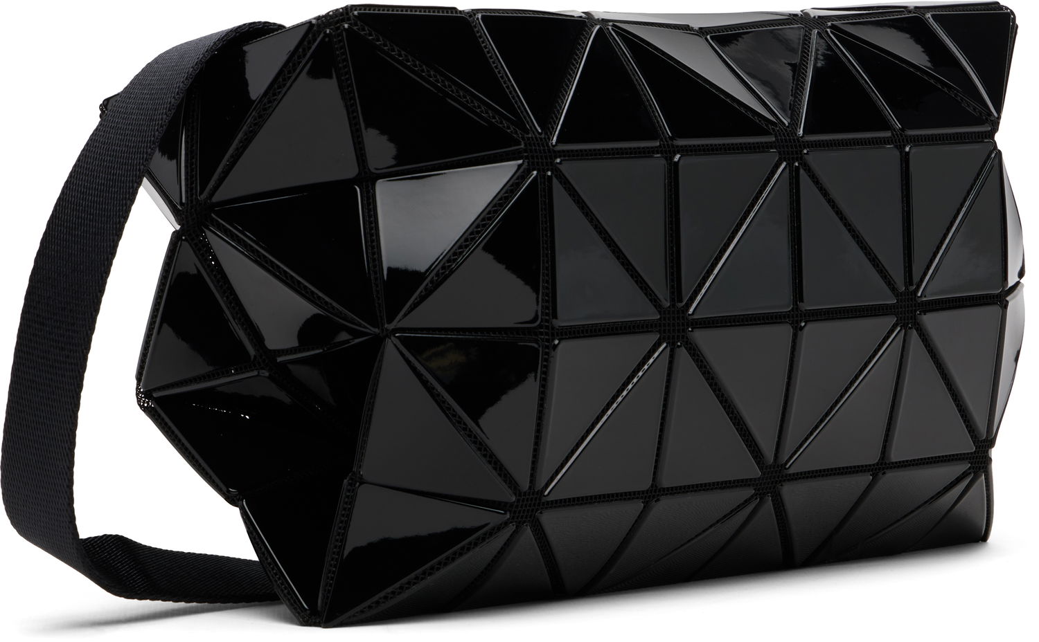 Taška cez rameno BAO BAO ISSEY MIYAKE Glossy Triangular Panel Carton Shoulder Bag Čierna | BB58AG422, 1
