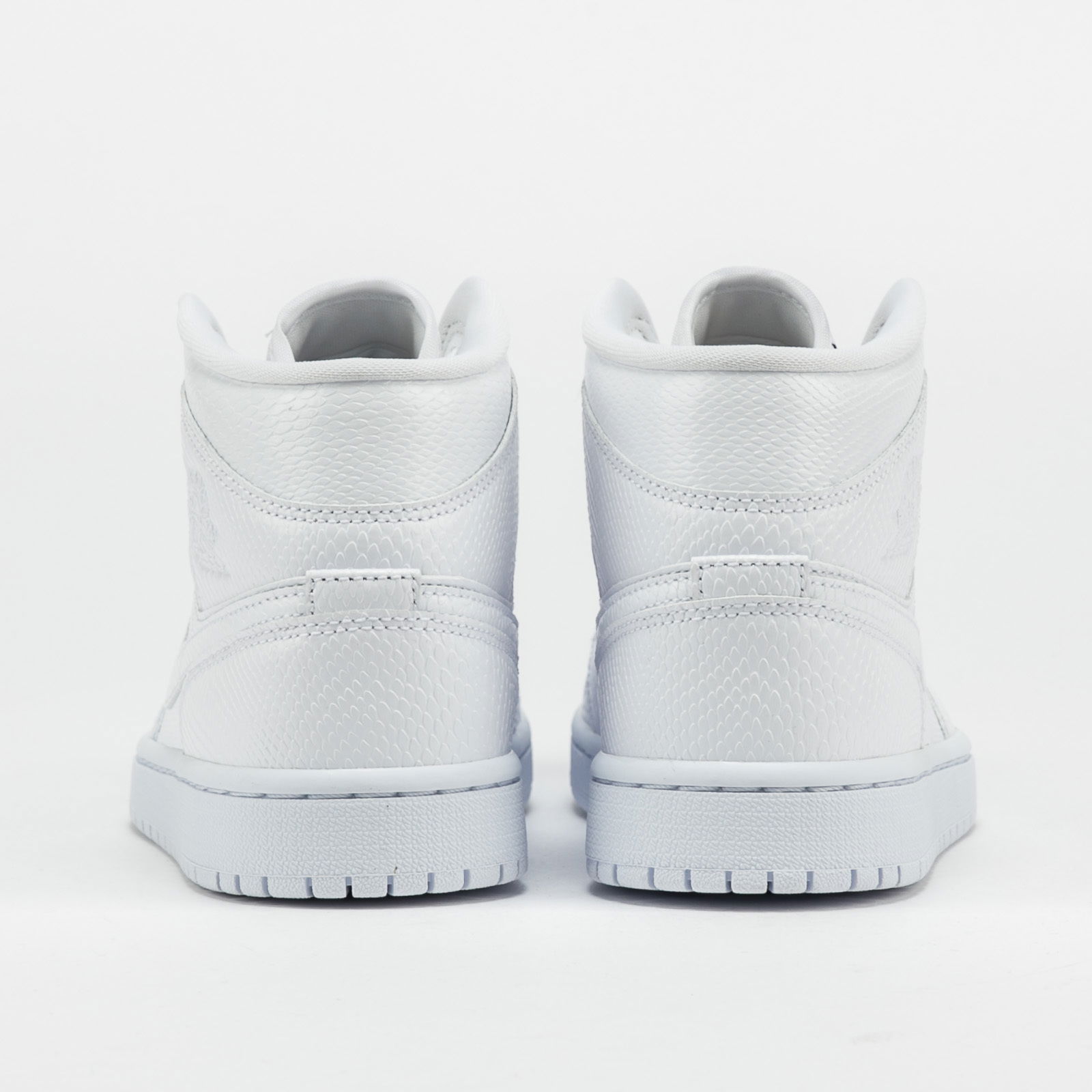 Jordan WMNS 1 Mid