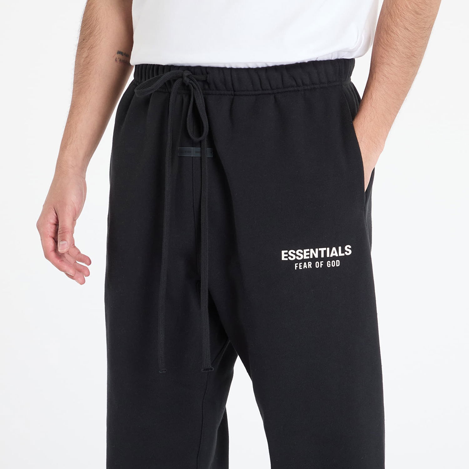 Tepláky Fear of God Fear of God Essentials Classic Fit Fleece Sweatpants Čierna | 130AS252020F-861, 1