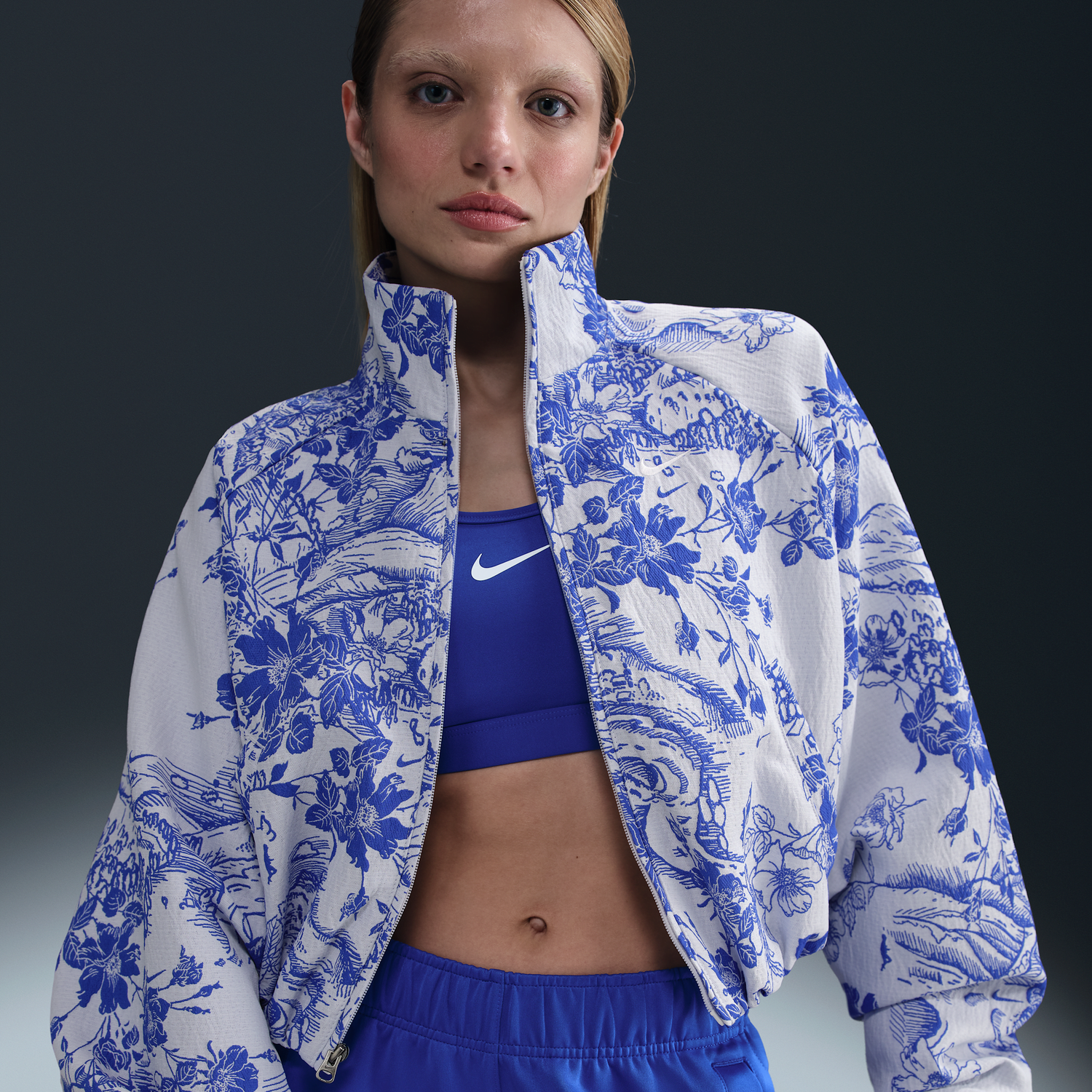 Bomber bunda Nike Loose Fit Jacquard Track Jacket Sportswear Collection Biela | HF9579-100, 0