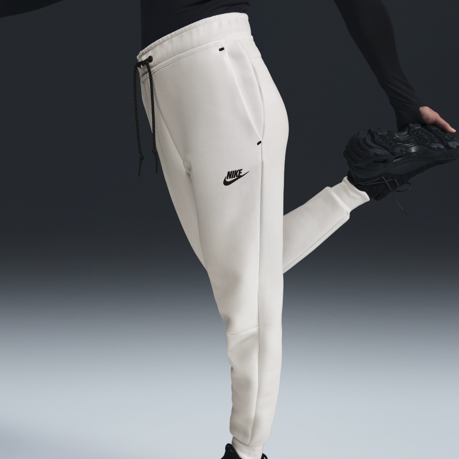 Tech Fleece Mid Rise Running Trousers