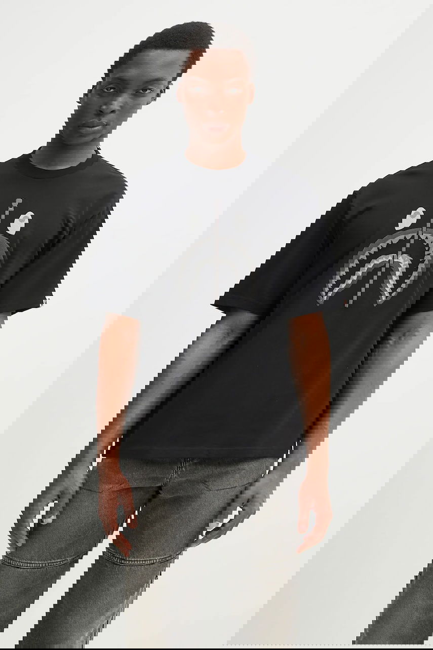 Tričko BAPE T-Shirt Chain Stitch Shark Appliqué Čierna | 1L30109343, 0