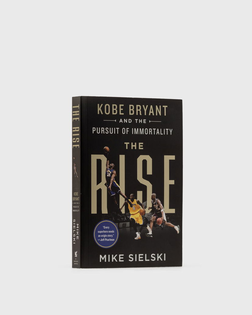 Kniha a časopis gestalten The Rise: Kobe Bryant And The Pursuit Of Immortality" By Mike Sielski Čierna | 9781250830302