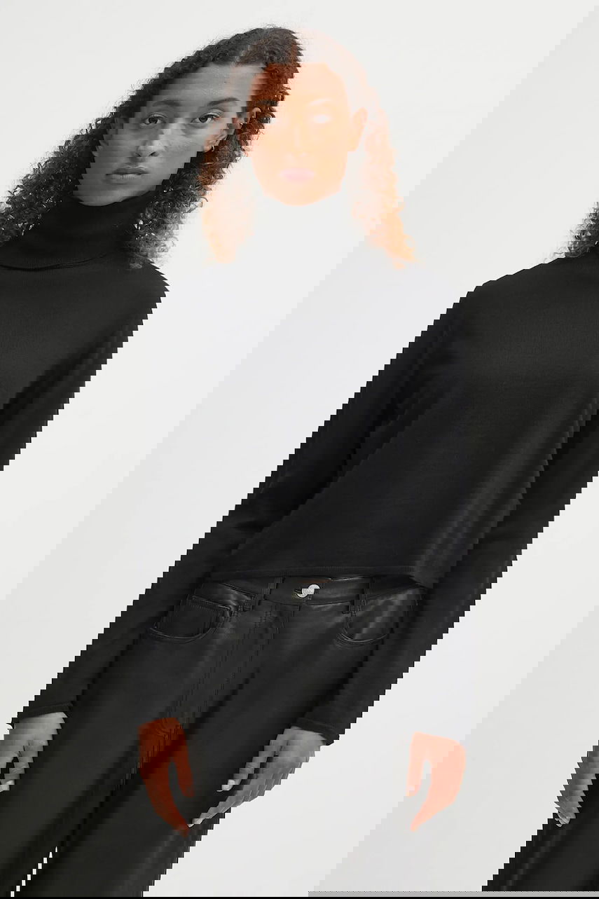 Sveter Maison Margiela MM6 Maison Margiela Wool Turtleneck Sweater Čierna | S52HA0296.M13133.900, 0