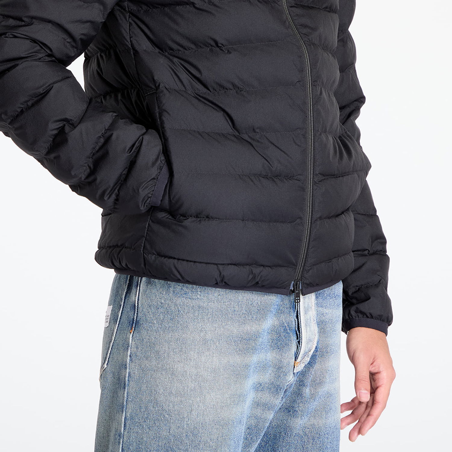 Bunda Fred Perry Hooded Insulated Jacket Black XL Čierna | J8553 102, 1