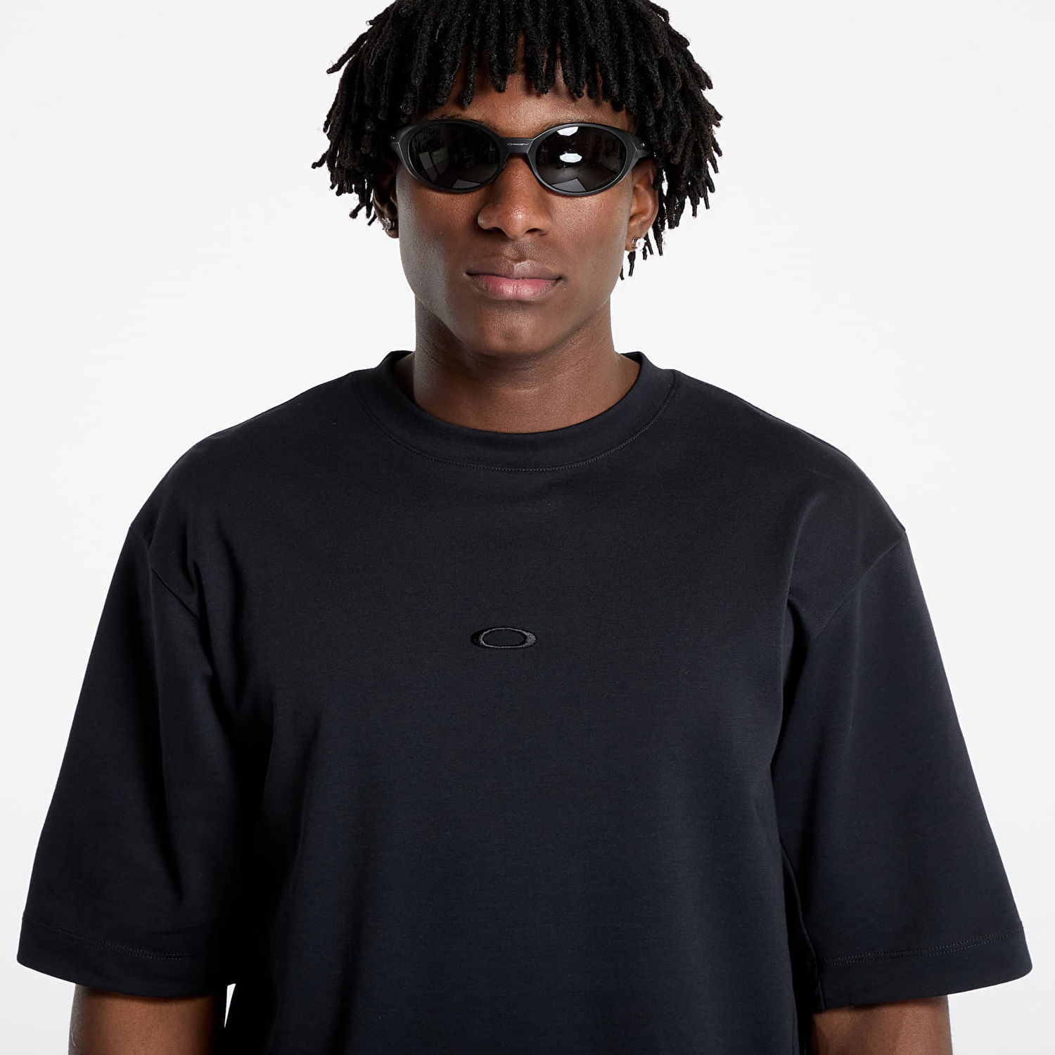 Tričko OAKLEY T-shirt Driven Tee Blackout Čierna | FOA406816-02E, 1