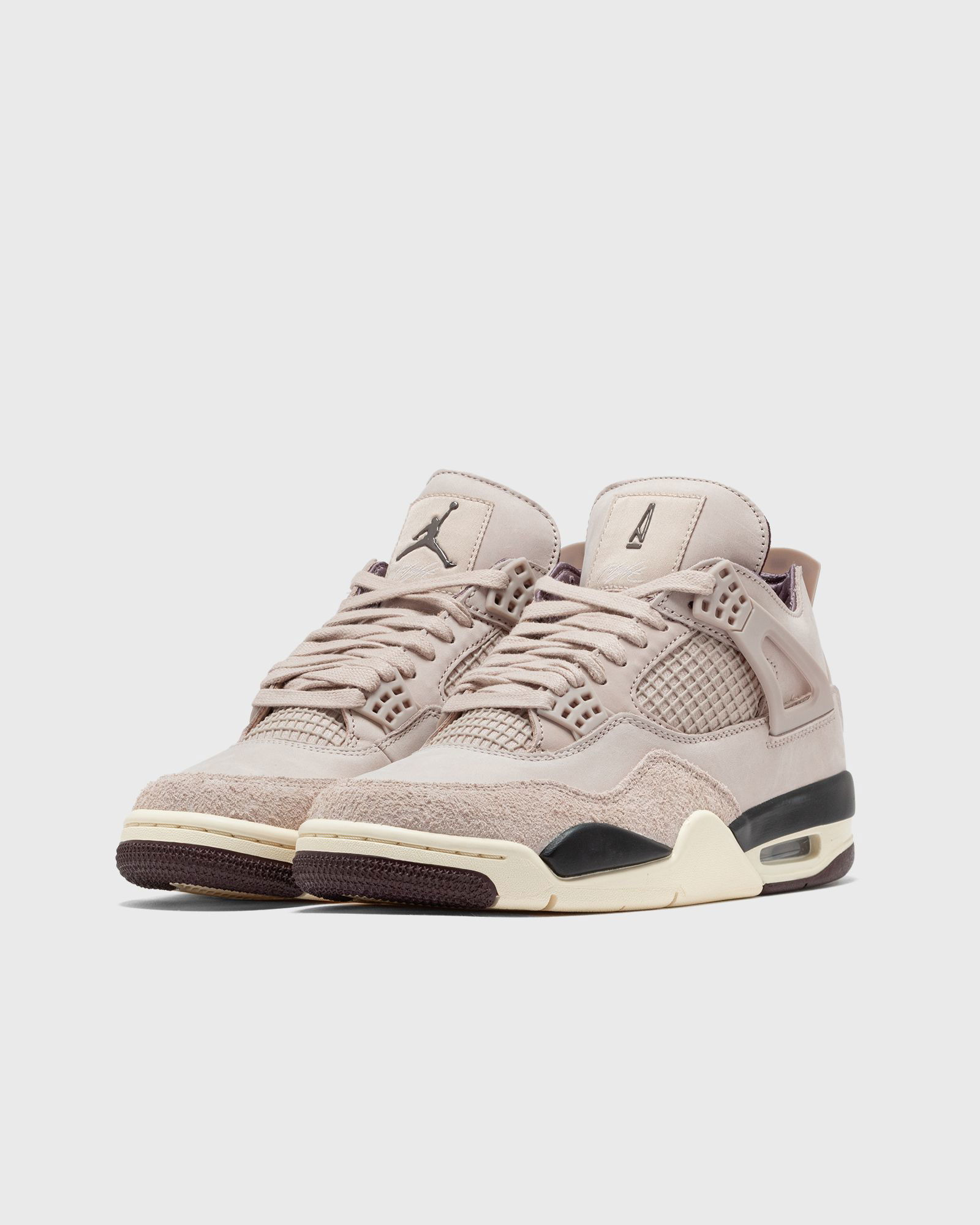 A Ma Maniére x Air Jordan 4 Retro "Fossil Stone"