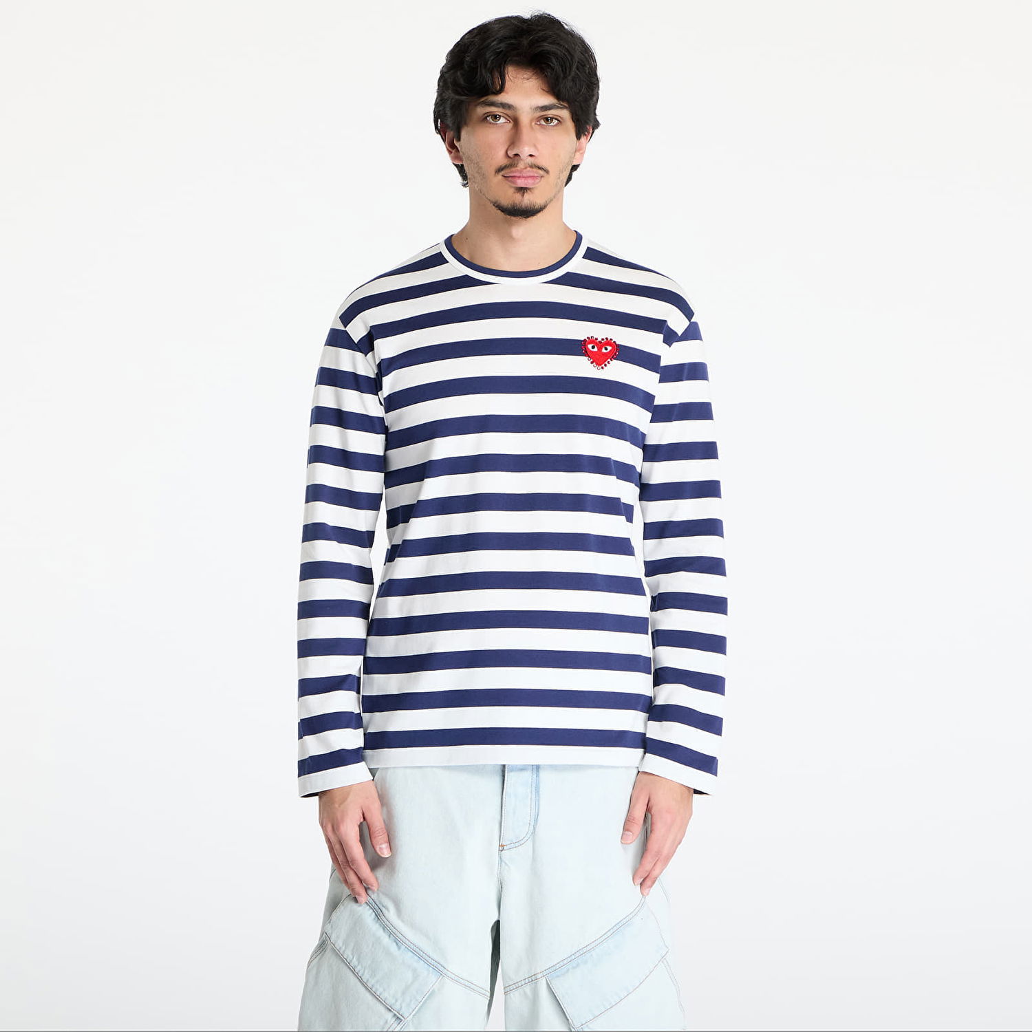 Tričko Comme des Garçons Comme des Garçons PLAY Stripe Emblem Long Sleeve T-Shirt with Rhinestone Navy | AX-T805 NAVYxWHITE, 0