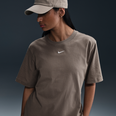 Tričko Nike Sportswear Essential T-Shirt Hnedá | FD4149-233, 0