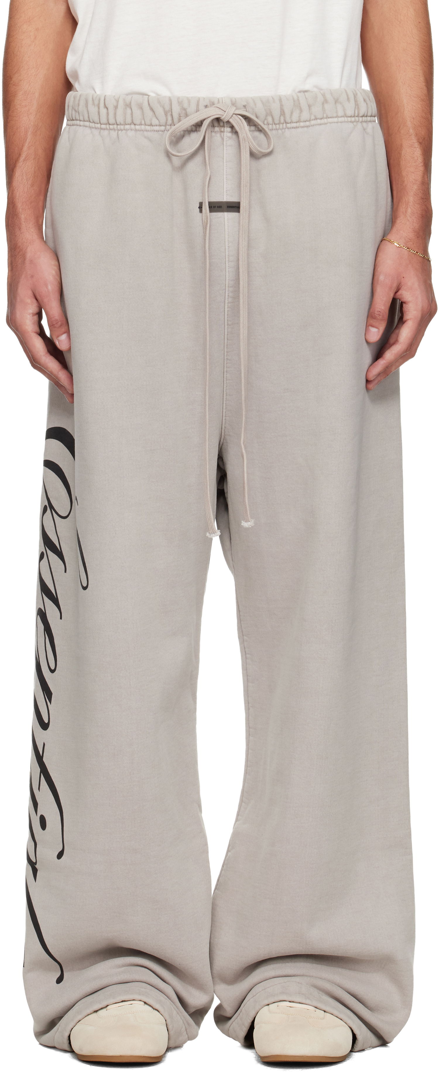 Tepláky Fear of God ESSENTIALS Holiday Script Logo Wide-Leg Heavy Fleece Lounge Sweatpants Béžová | 130HO258381F, 0