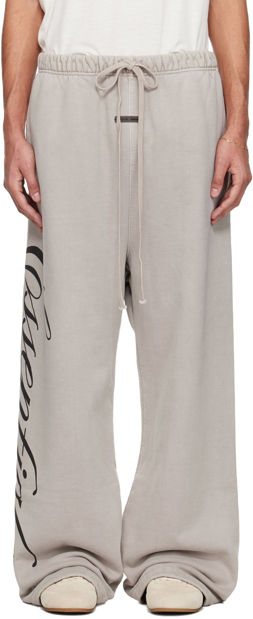 Tepláky Fear of God ESSENTIALS Holiday Script Logo Wide-Leg Heavy Fleece Lounge Sweatpants Béžová | 130HO258381F
