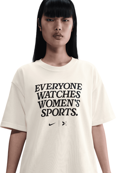 Tričko Nike Everyone Watches Women's Sports T-Shirt Béžová | im0560-133-133, 1