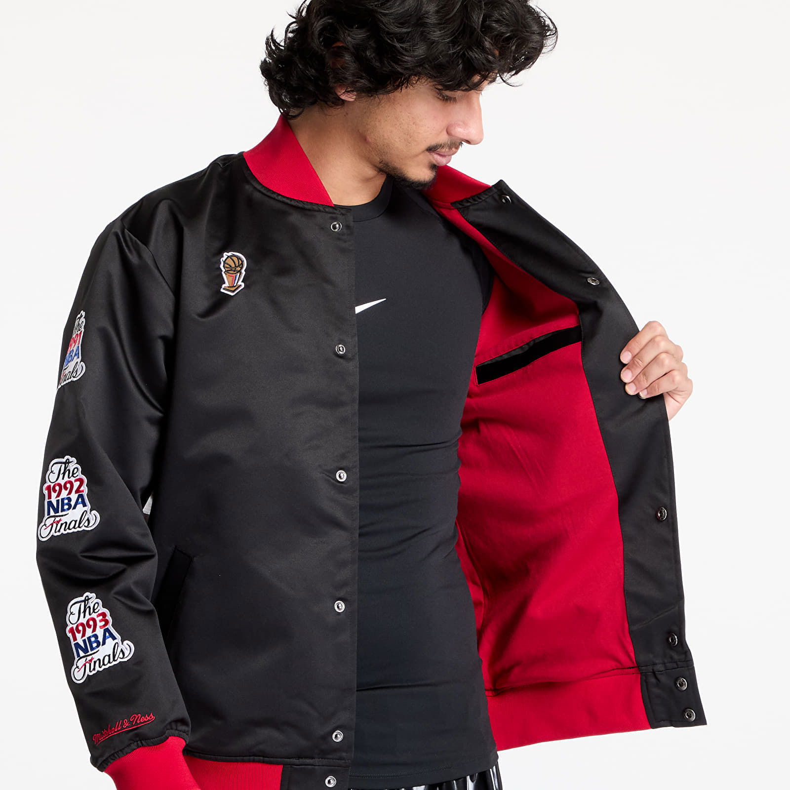 Bomber Nba Team Og 3.0 Lightweight Satin Jacket Vintage Bulls