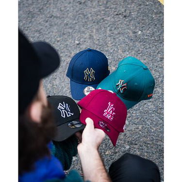 Šiltovka New Era 9FORTY MLB Pop Outline New York Yankees - Black Čierna | 60184647, 2