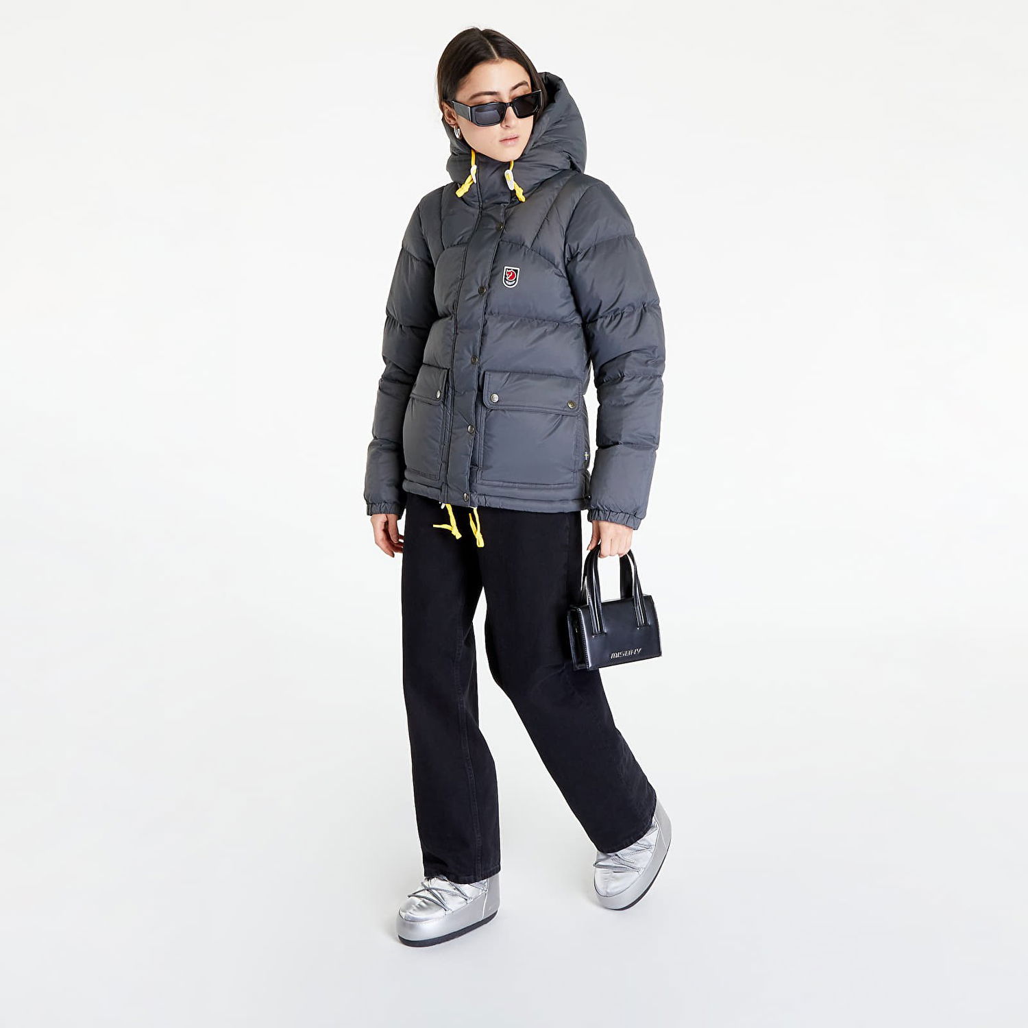 Prešívaná bunda FJÄLLRÄVEN Expedition Down Lite Jacket W Šedá | F89995-050, 0