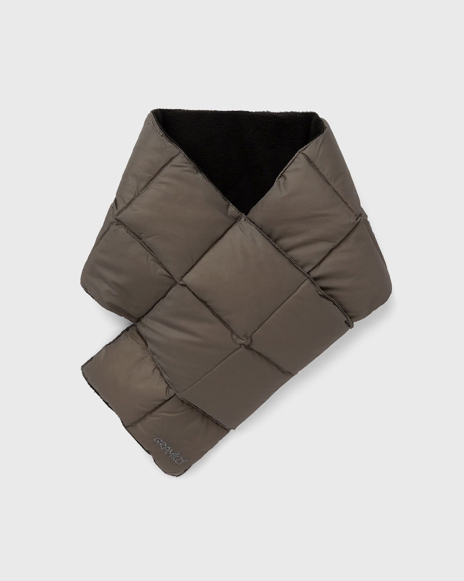 Šál GRAMICCI TAION Lightweight 800 Fill Power Puffer Scarf with Fleece Backing Hnedá | G3FA-105-TG-STONE-GREY, 1