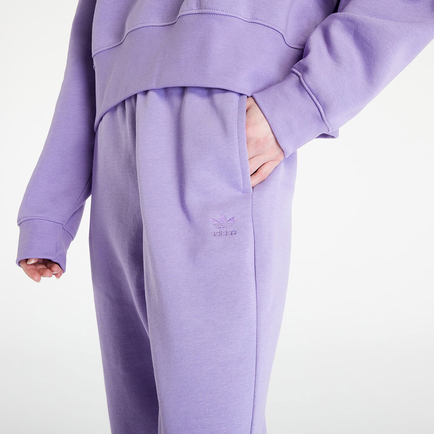 Tepláky adidas Originals Essentials Trackpants Fialová | IA1250, 1