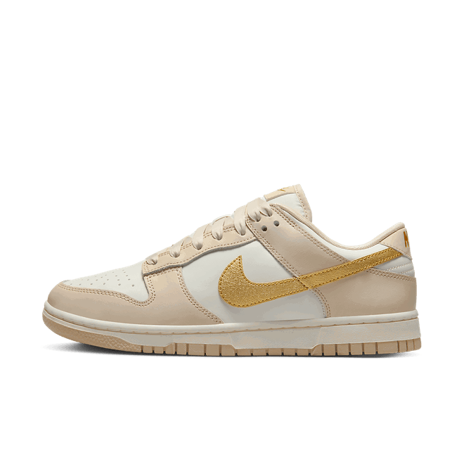 Dunk Low "Metallic Gold" W