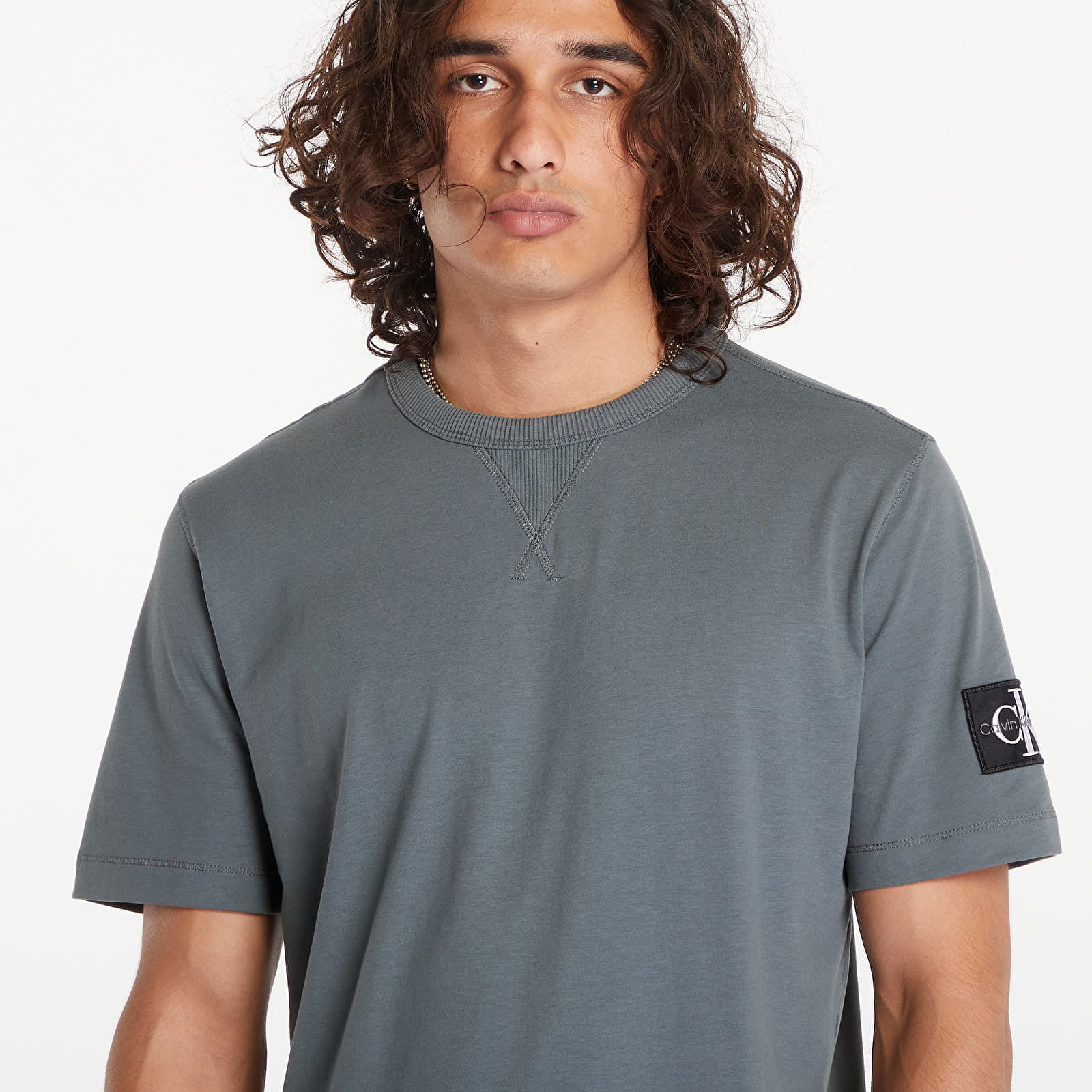 Cotton Badge T-Shirt Endless Grey