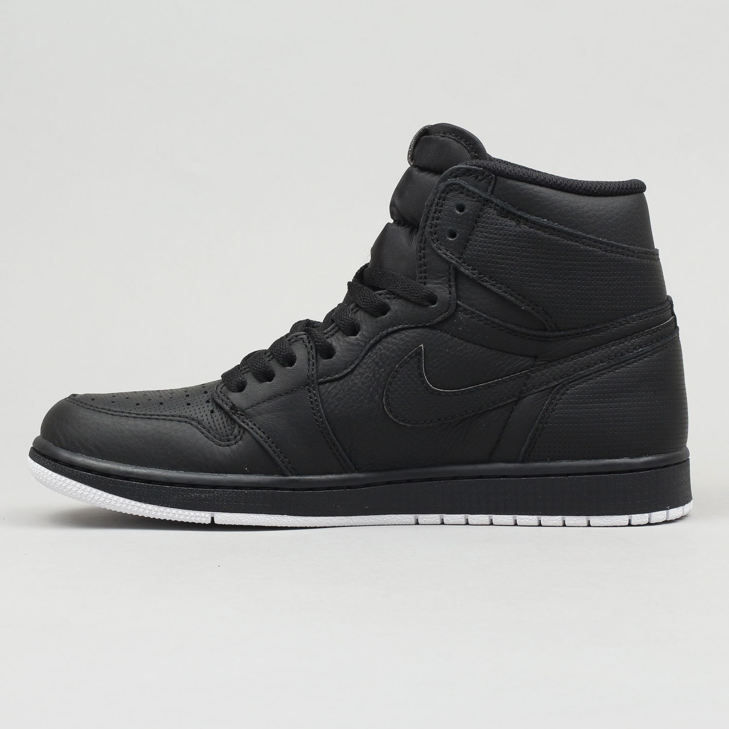 Tenisky a topánky Jordan Air Jordan 1 Retro High OG "Perforated" Čierna | 555088-002, 0