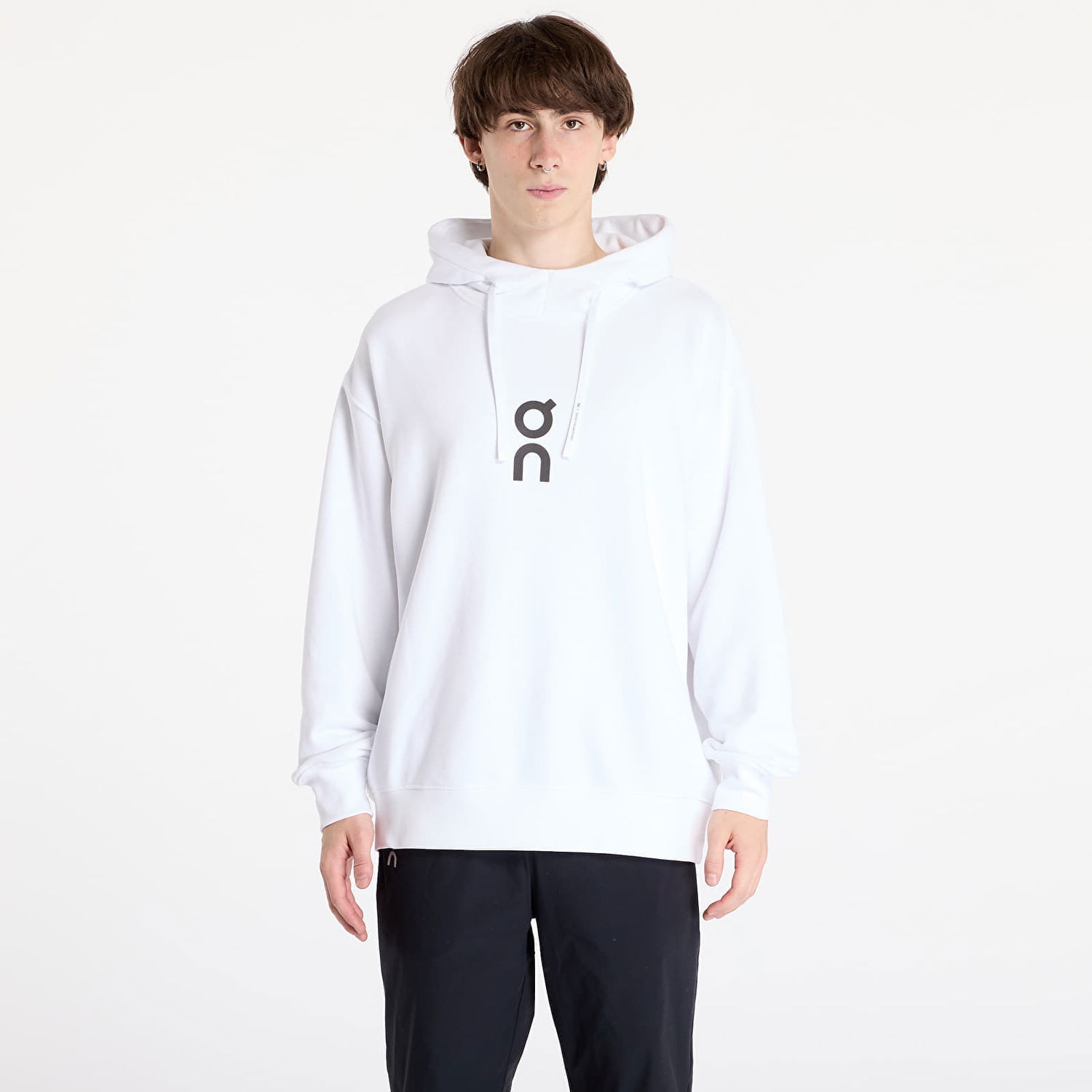 Mikina On Running On Club Hoodie White S Biela | 1ME10030069, 0