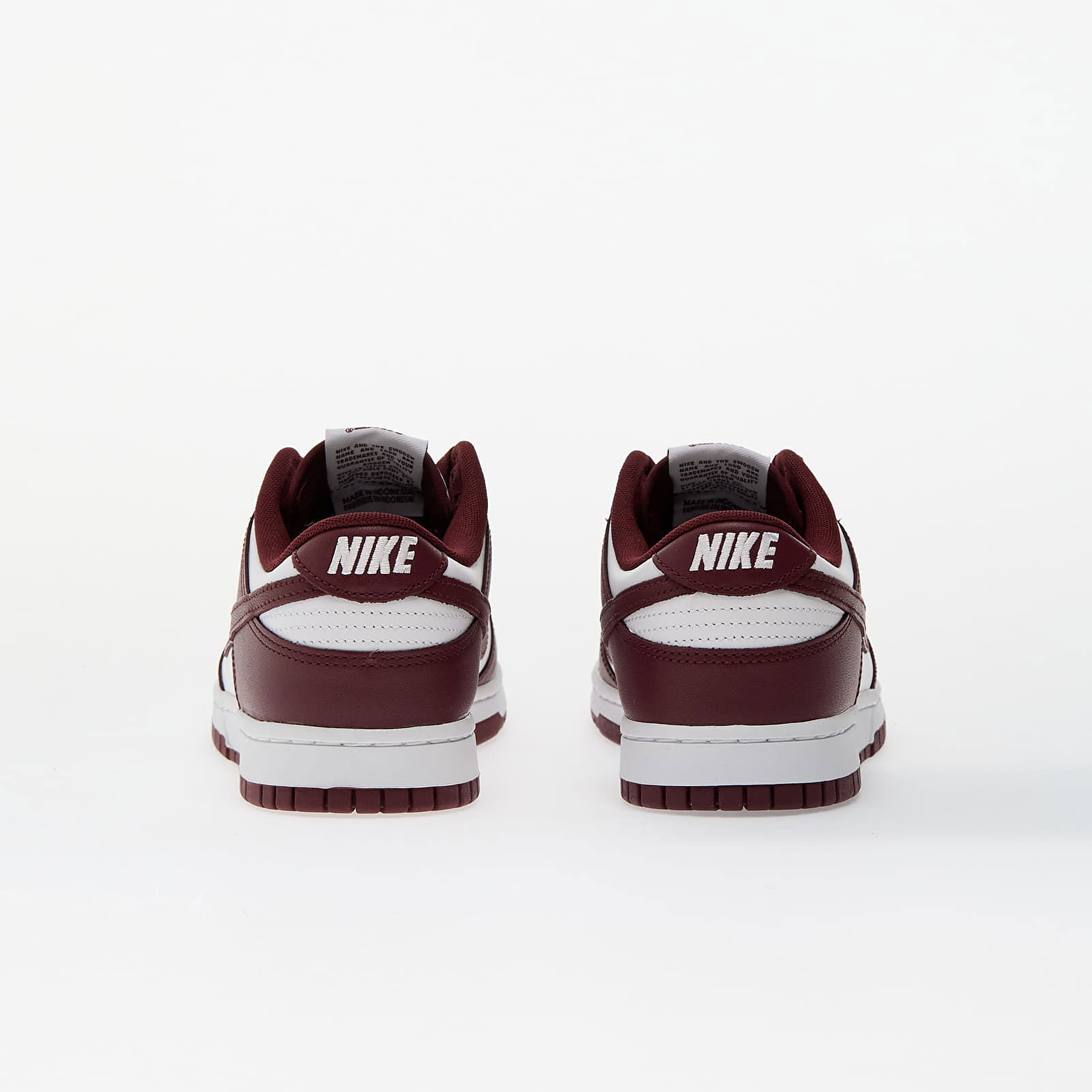 Dunk Low Retro