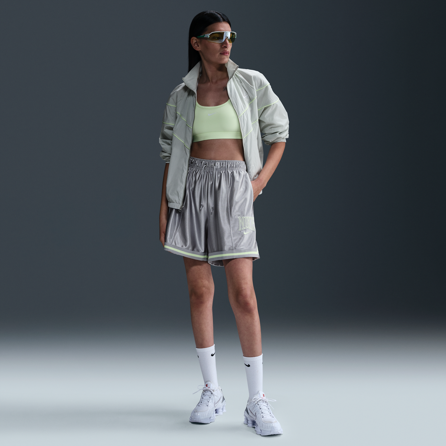Šortky Nike Nike Sportswear Loose Fit Graphic Mid-Rise Shorts Šedá | HJ0163-077, 0