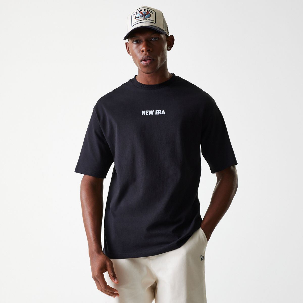 Tričko New Era New Era Finest Graphic Tee Čierna | 60684382, 0