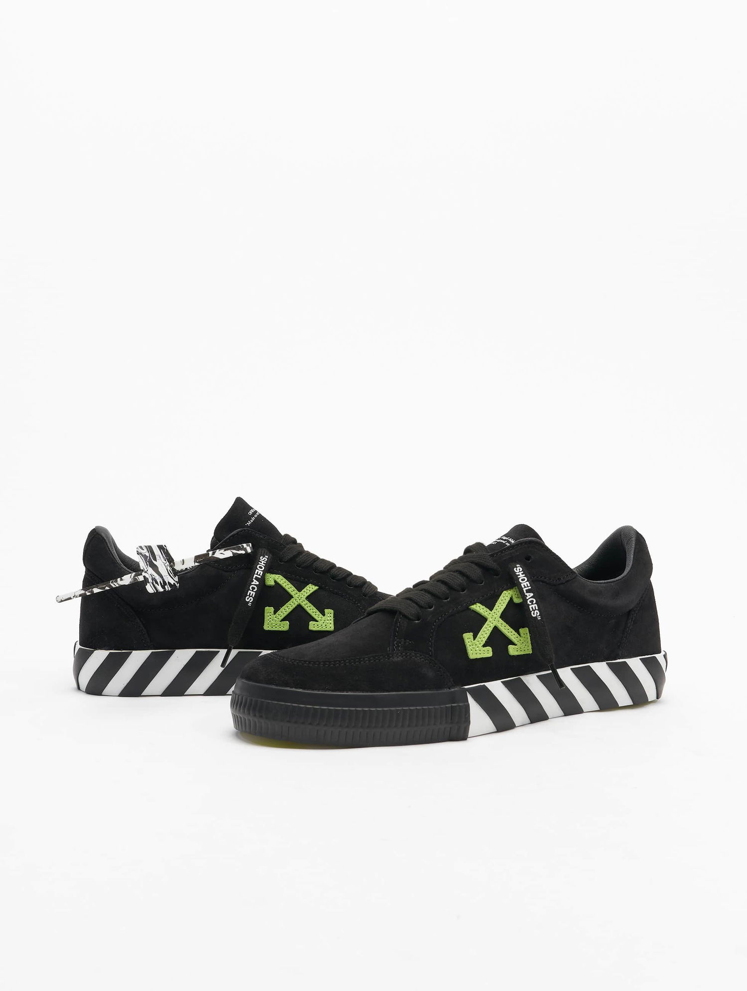 Tenisky a topánky Off-White Low Vulcanized Čierna | OMIA085S21LEA0021055, 0