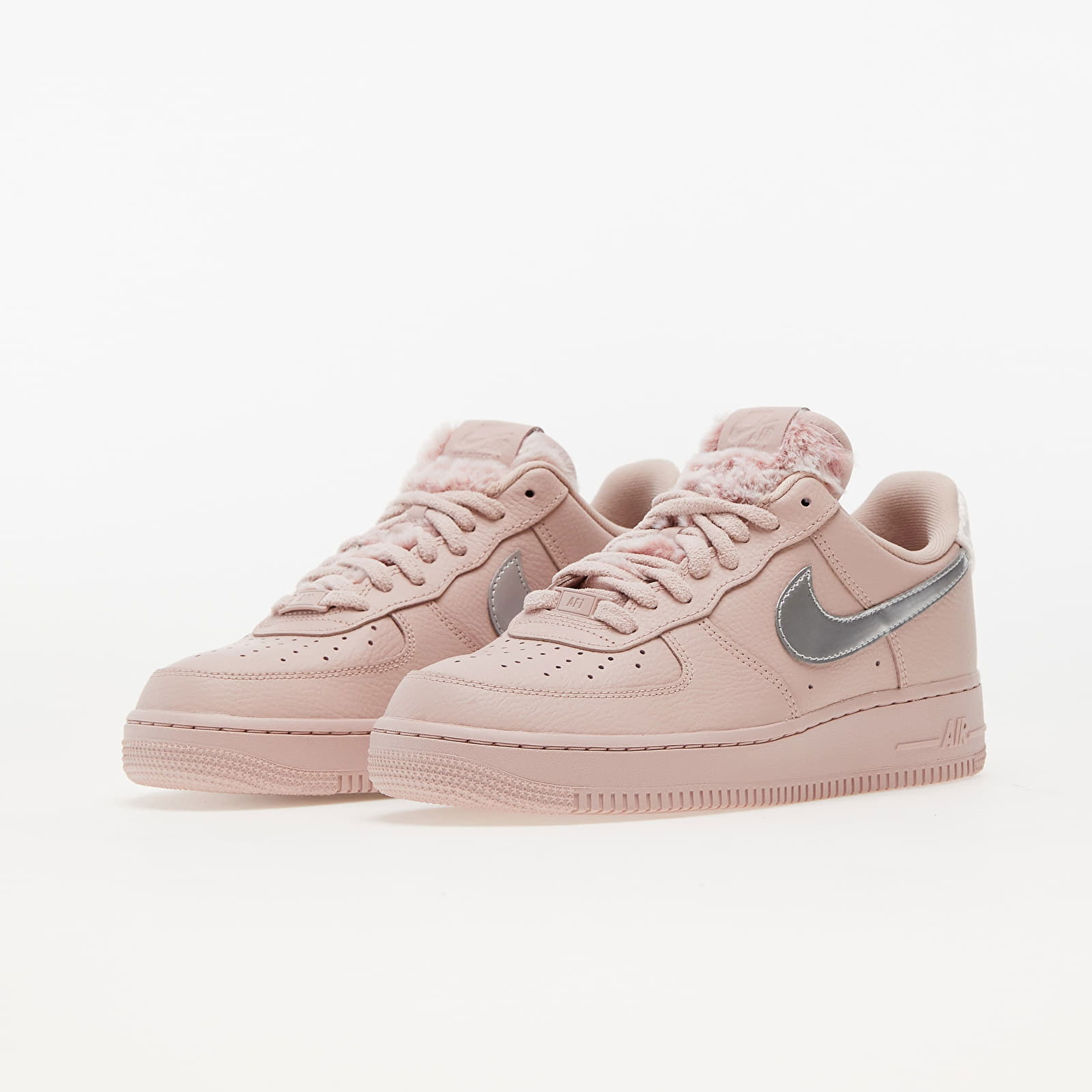 Air Force 1 '07 "Pink Oxford"