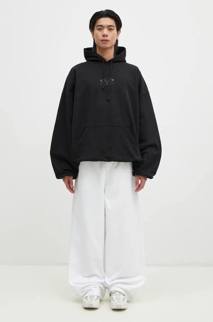 Oval Logo Cropped Boxy Hoodie