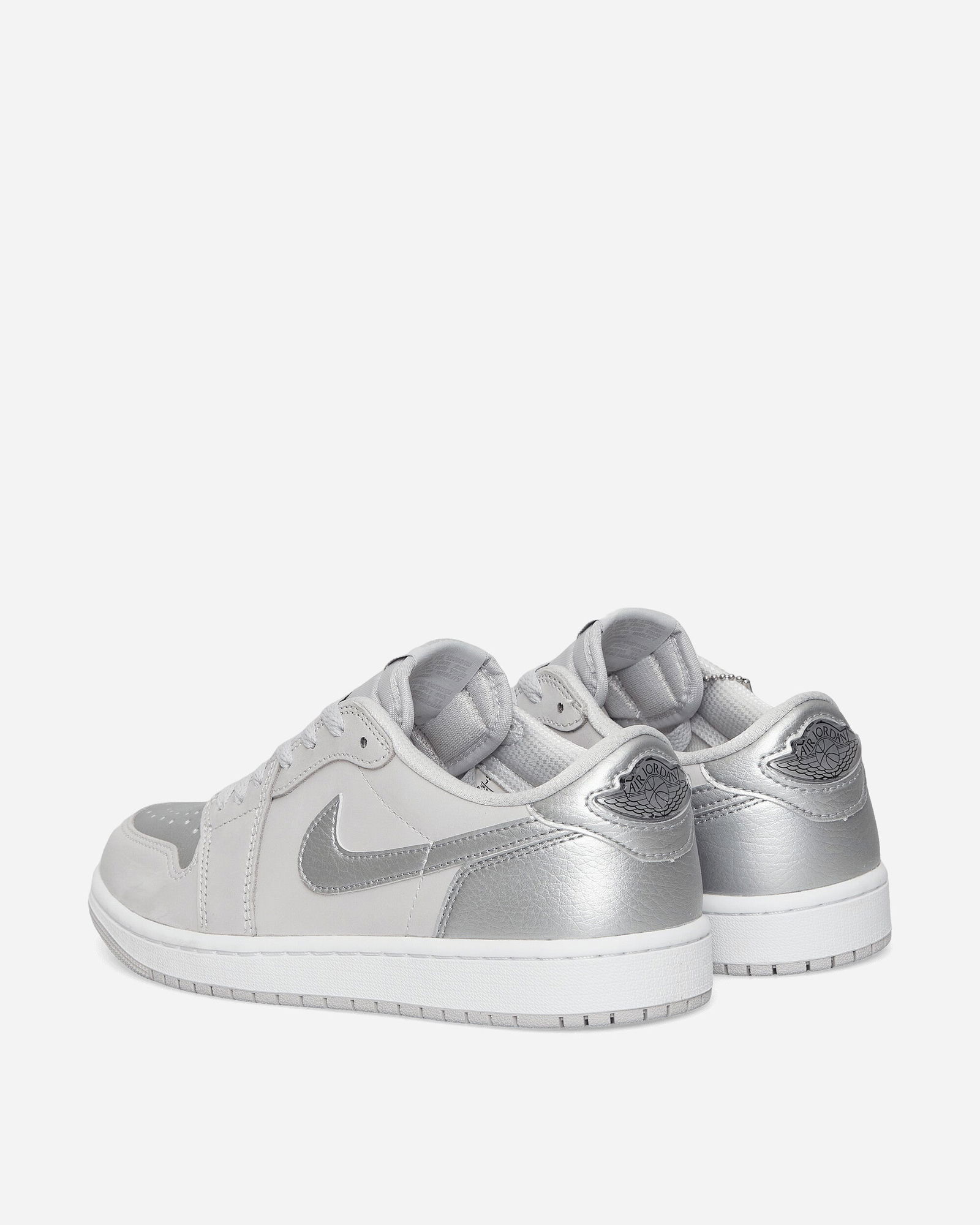 Air Jordan 1 Retro Low OG "Metallic Silver"