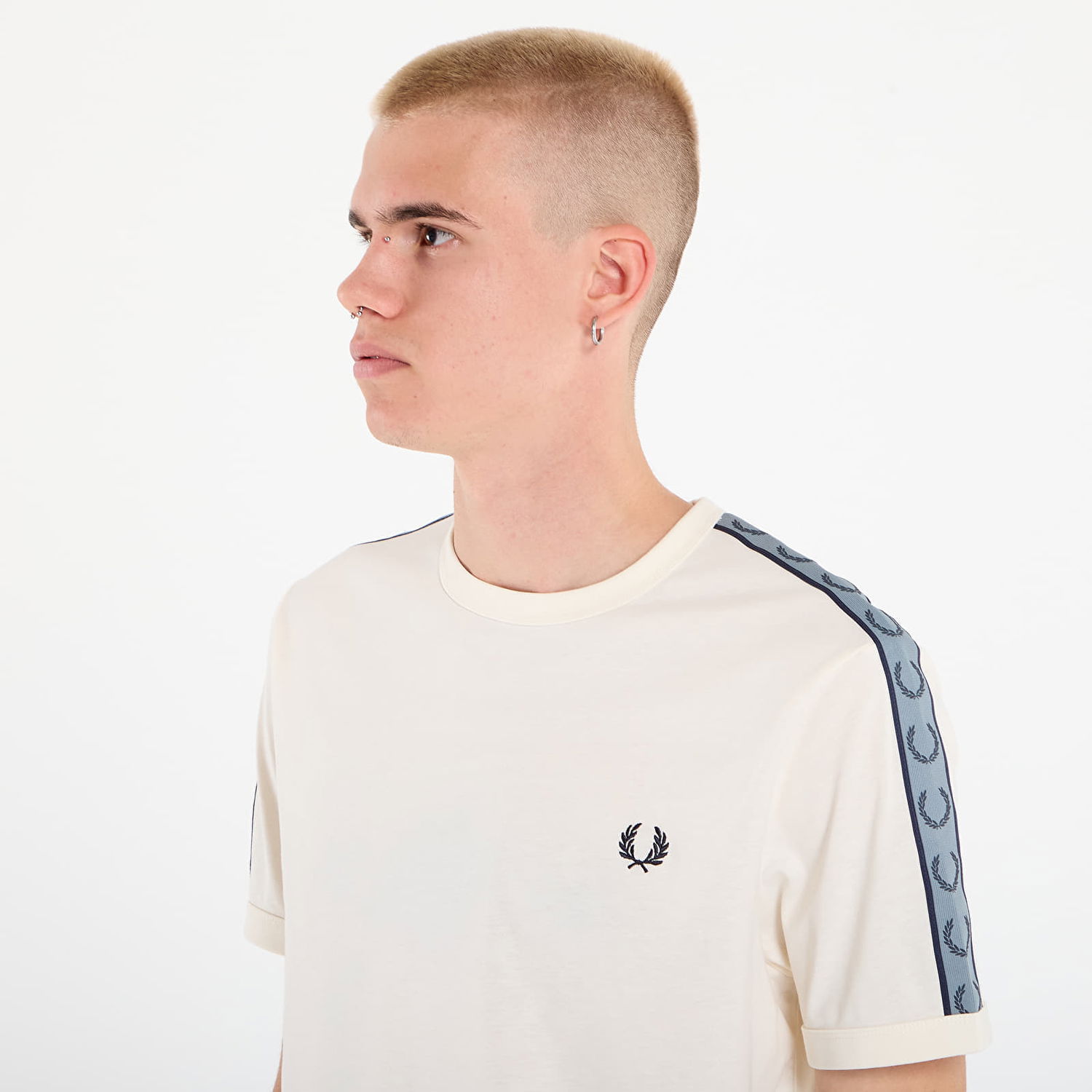 Tričko Fred Perry Fred Perry Contrast Tape Ringer T-Shirt Biela | M4613 729, 1