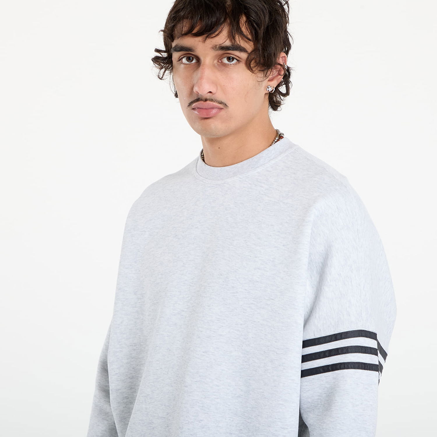 Mikina adidas Performance Neuclassics Oversized Crew Sweatshirt Šedá | JW7920, 1