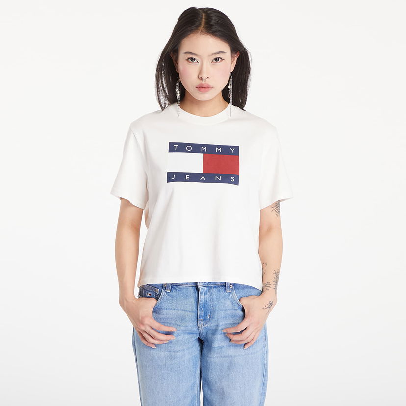 Tričko Tommy Hilfiger Flag Badge Boxy Fit T-Shirt Ancient White Biela | DW0DW18629 YBH