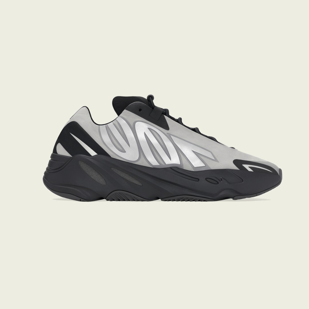 Tenisky a topánky adidas Yeezy Yeezy 700 MNVN "Metallic" Metalická | GW9524, 1