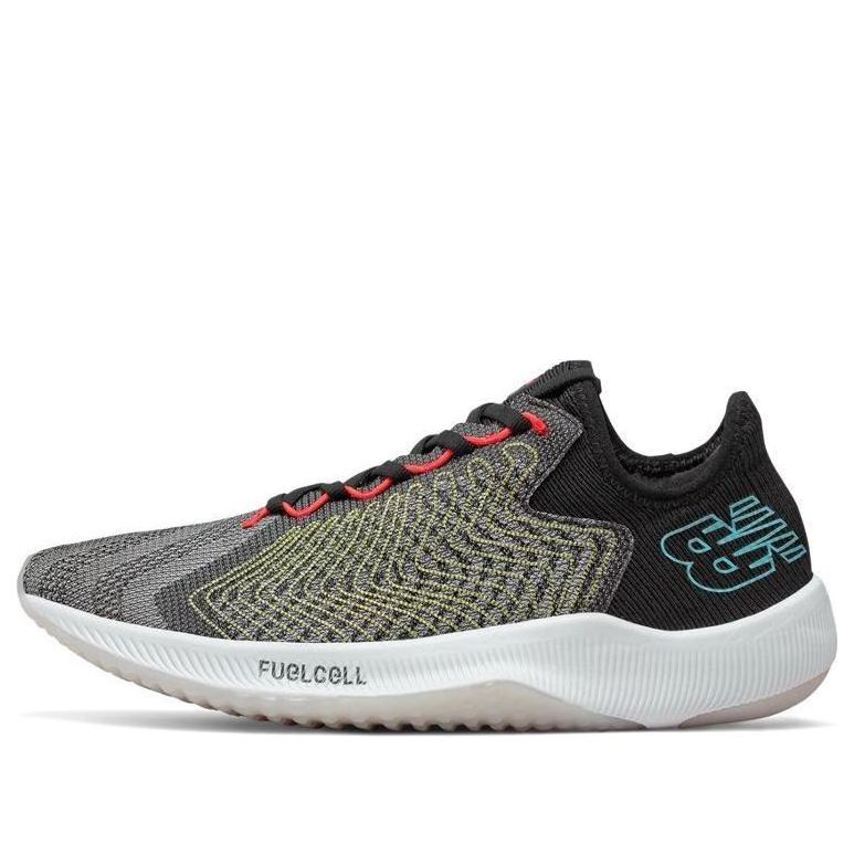 Tenisky a topánky New Balance FuelCell Rebel Čierna | MFCXBM