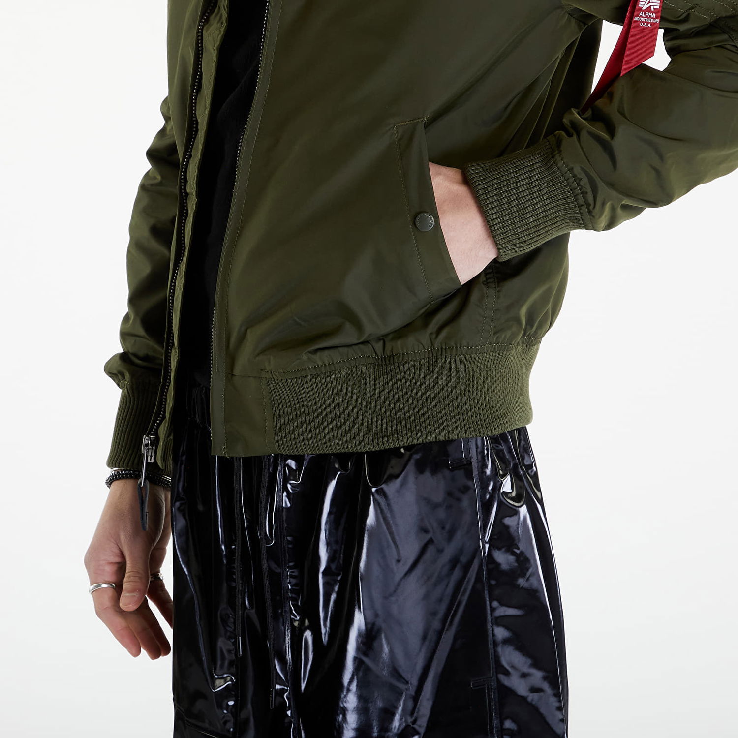 Bunda Alpha Industries MA-1 TT Hood Dark Green Zelené | 196108 257, 1