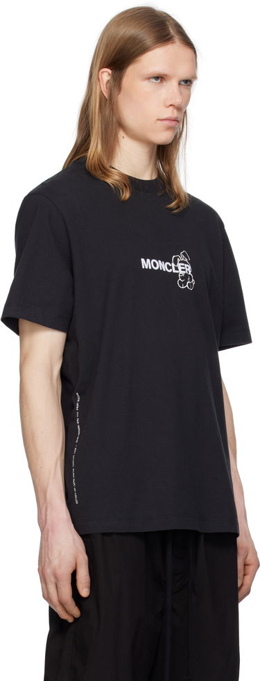 Tričko Moncler Moncler Genius x FRGMT Hiroshi Fujiwara Cartoon Logo T-Shirt Čierna | K109U8C00004M3265, 1