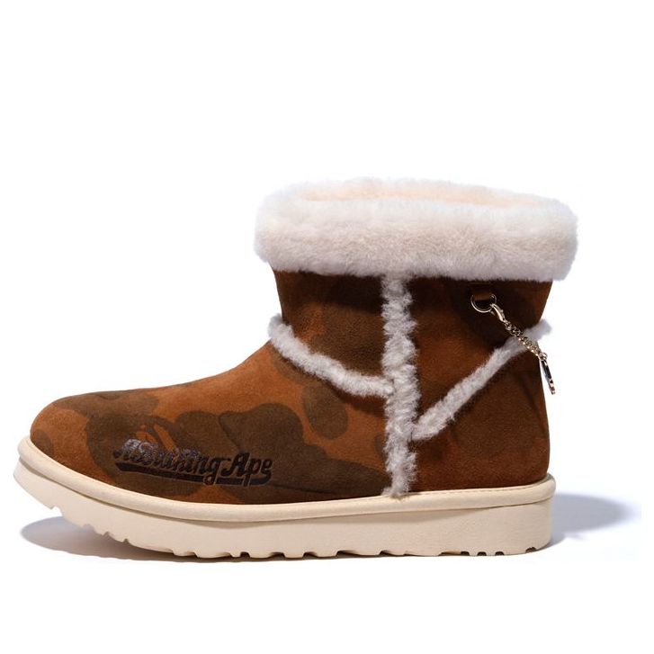 Tenisky a topánky UGG UGG x BAPE Classic Mini Fleece Lined Boots Hnedá | 1104639