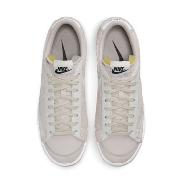 Tenisky a topánky Nike Blazer Low Platform W Šedá | DO6715-001, 2