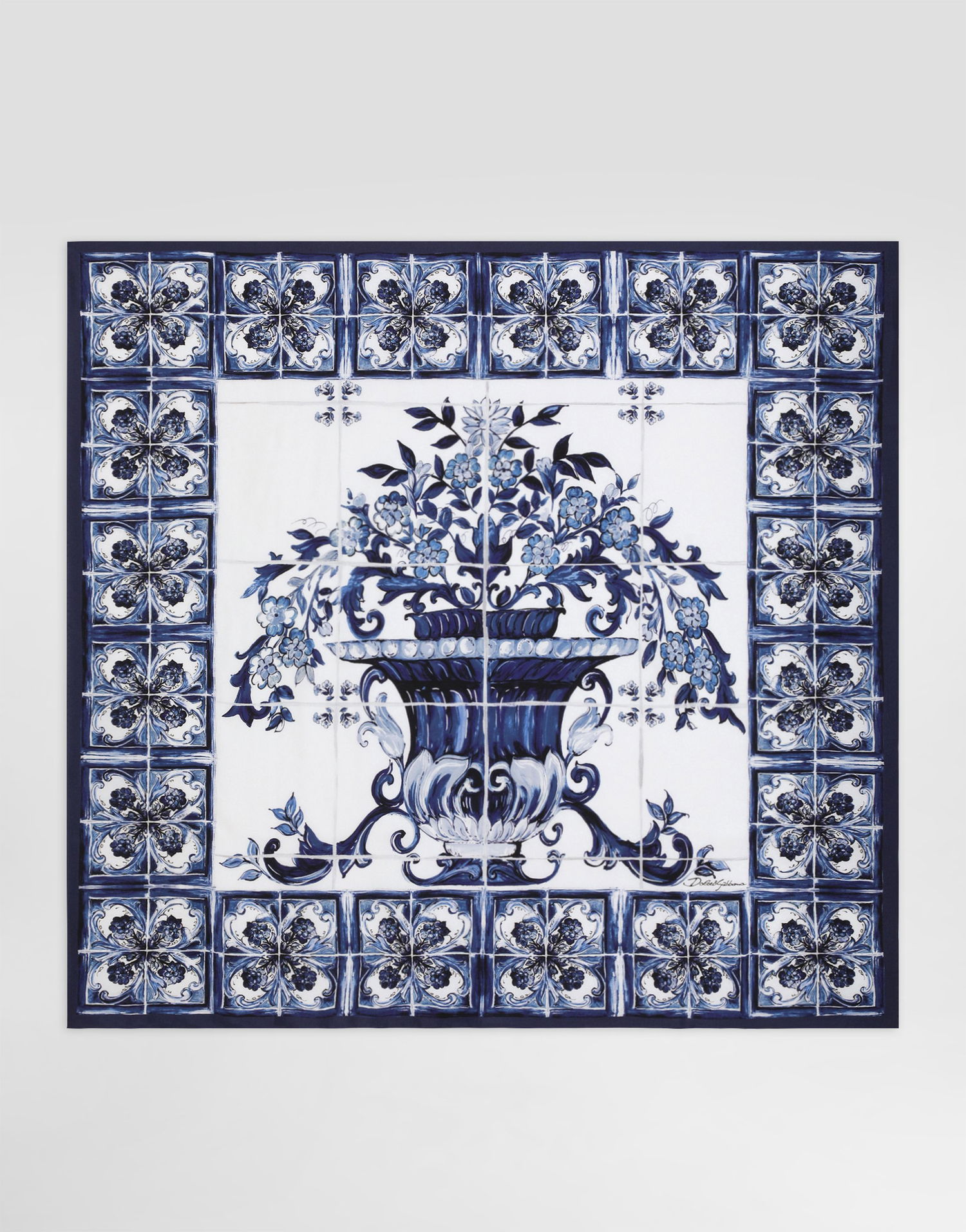 Šál Dolce & Gabbana Dolce & Gabbana Majolica-Print Silk Twill Square Scarf Modrá | IF037WGDDHCHA3OA, 0