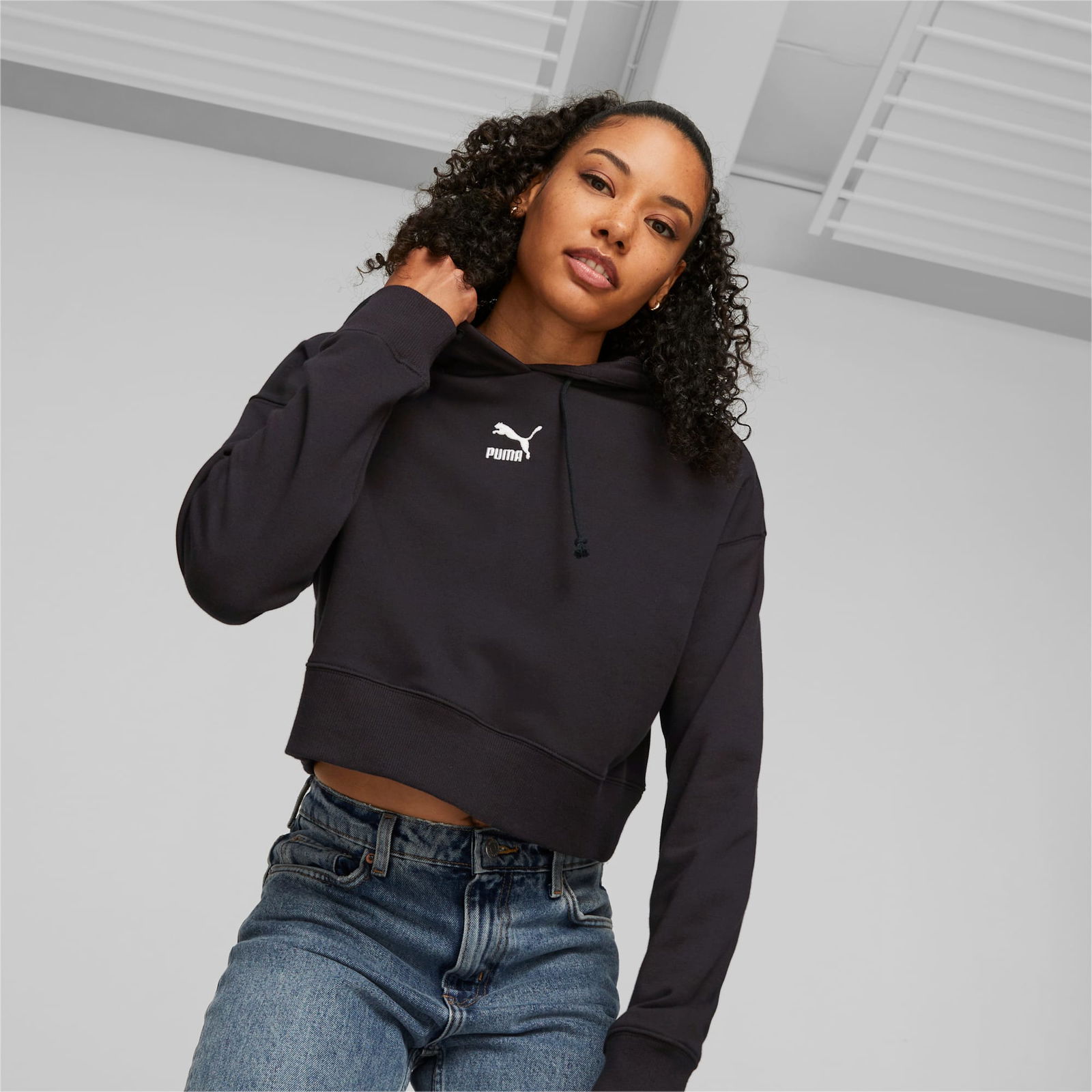 Classics Cropped Hoodie