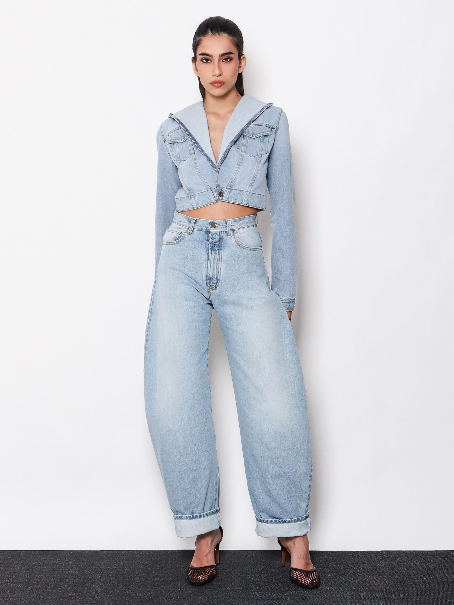 Bunda Alaïa Cropped Denim Jacket Modrá | AA9V03066T587508, 1