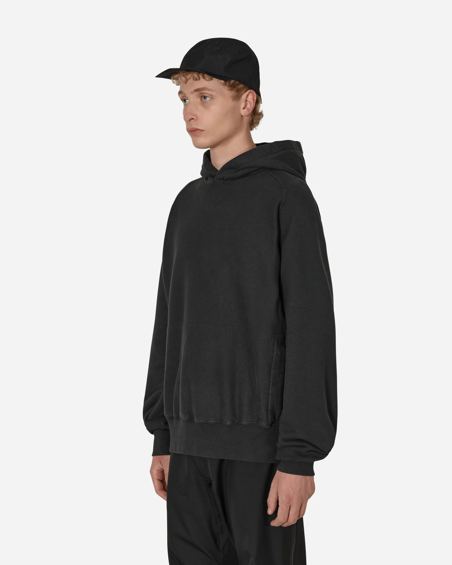 Mikina GR10K Compass Raglan Unbrushed Hoodie Čierna | AW22GR6A4FJ OB, 1